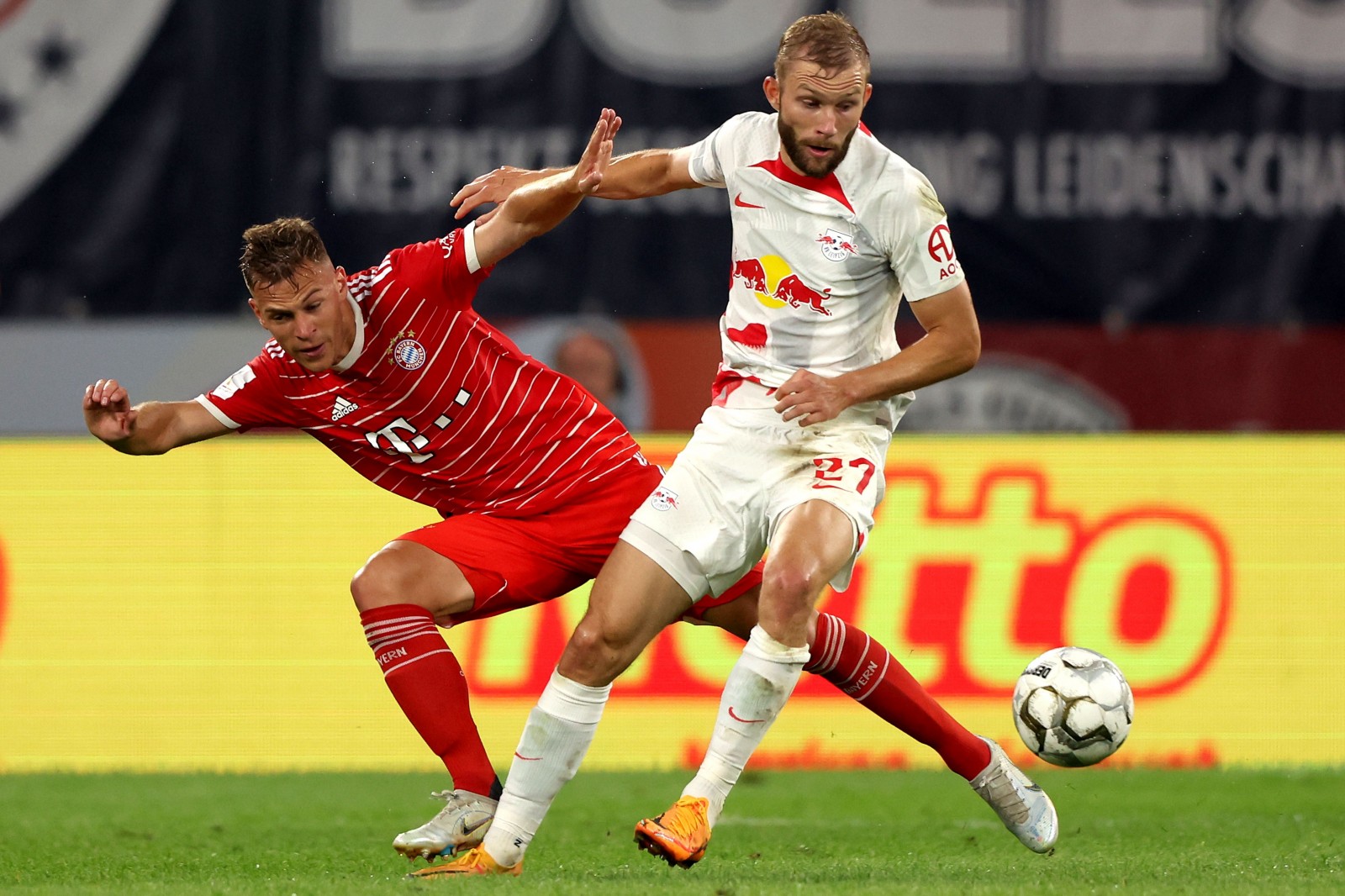 Fc Bayern Führt Finale Gespräche Mit Konrad Laimer Fussball Nachrichtende 